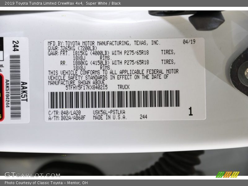 Super White / Black 2019 Toyota Tundra Limited CrewMax 4x4