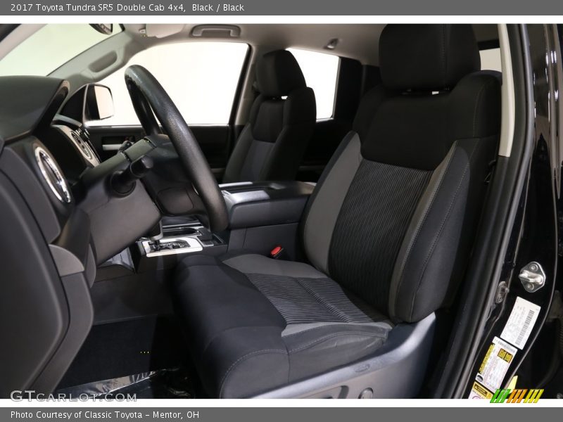 Black / Black 2017 Toyota Tundra SR5 Double Cab 4x4