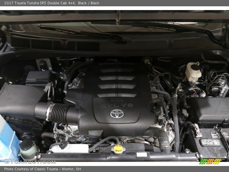 Black / Black 2017 Toyota Tundra SR5 Double Cab 4x4