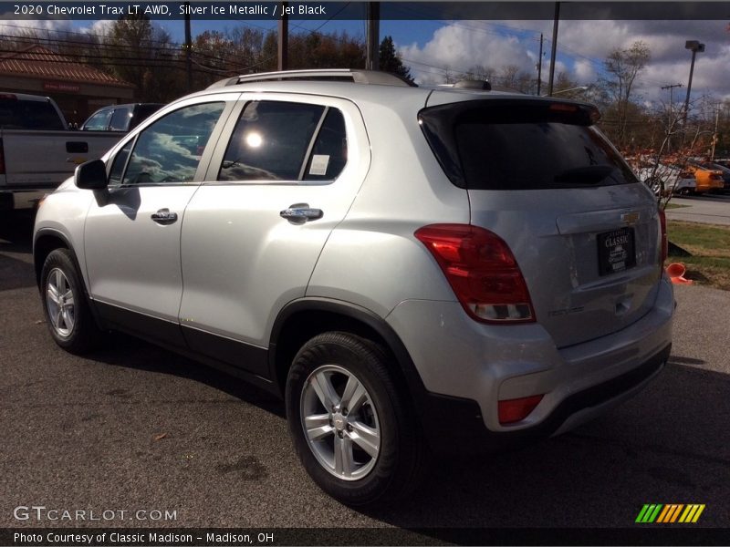Silver Ice Metallic / Jet Black 2020 Chevrolet Trax LT AWD