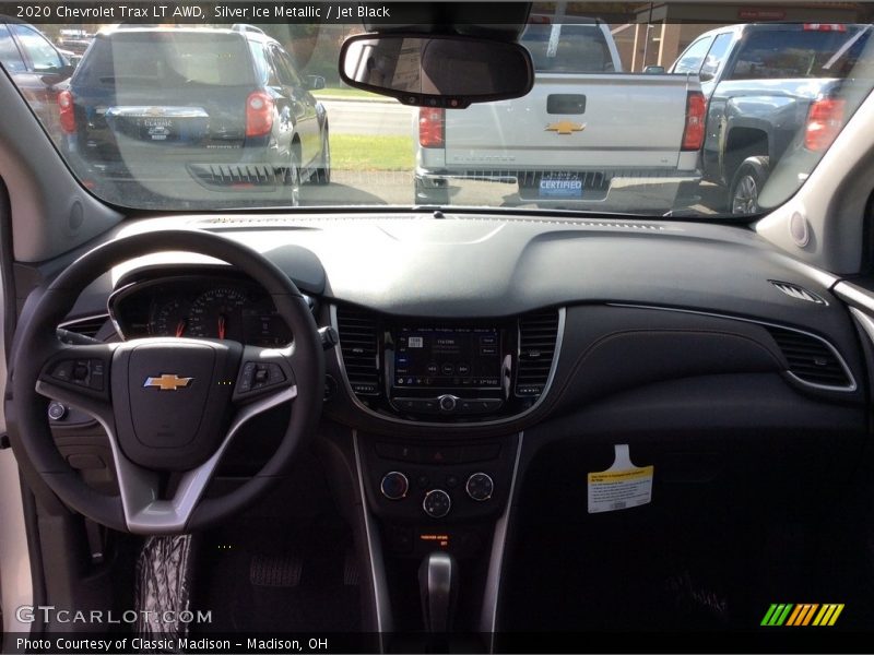 Silver Ice Metallic / Jet Black 2020 Chevrolet Trax LT AWD