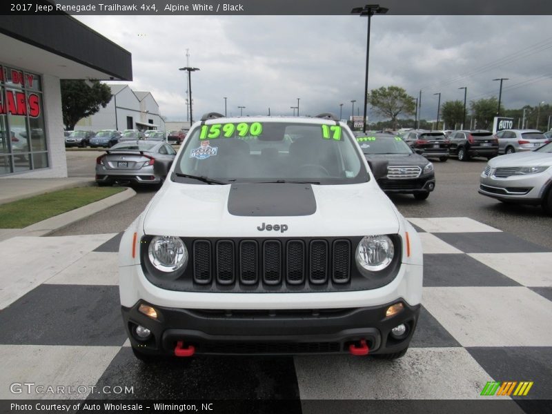 Alpine White / Black 2017 Jeep Renegade Trailhawk 4x4