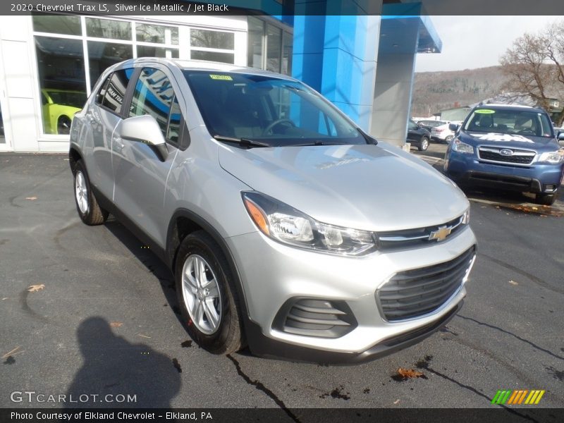 Silver Ice Metallic / Jet Black 2020 Chevrolet Trax LS