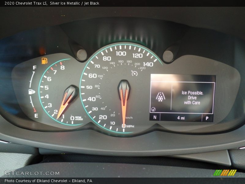 Silver Ice Metallic / Jet Black 2020 Chevrolet Trax LS