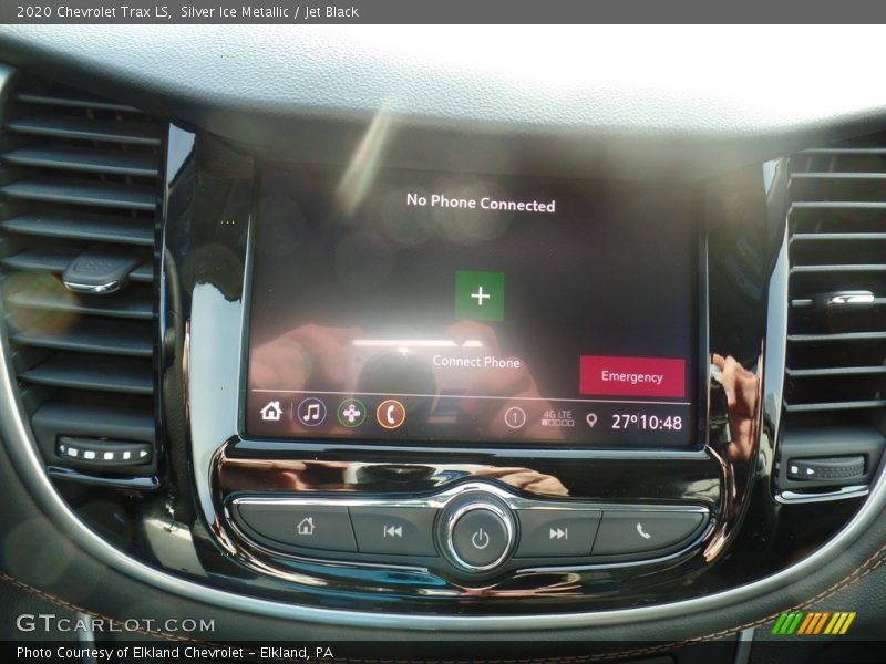 Silver Ice Metallic / Jet Black 2020 Chevrolet Trax LS