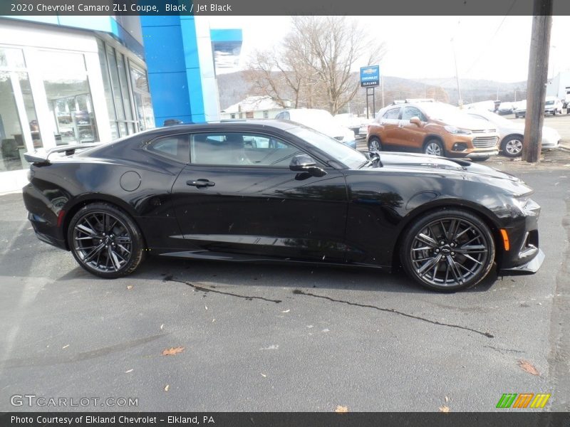 Black / Jet Black 2020 Chevrolet Camaro ZL1 Coupe