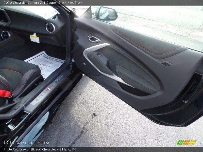 Black / Jet Black 2020 Chevrolet Camaro ZL1 Coupe