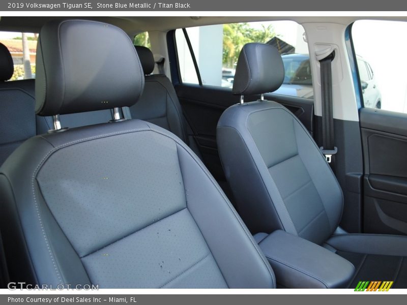 Stone Blue Metallic / Titan Black 2019 Volkswagen Tiguan SE