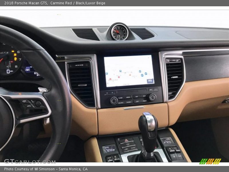 Controls of 2018 Macan GTS