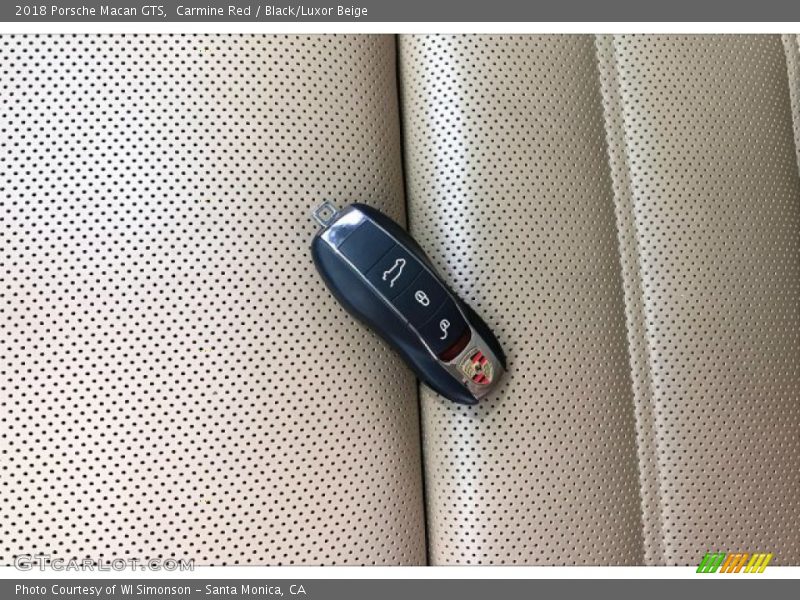 Keys of 2018 Macan GTS