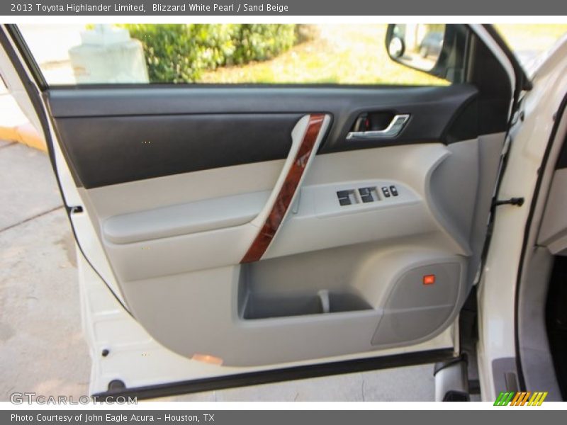 Blizzard White Pearl / Sand Beige 2013 Toyota Highlander Limited