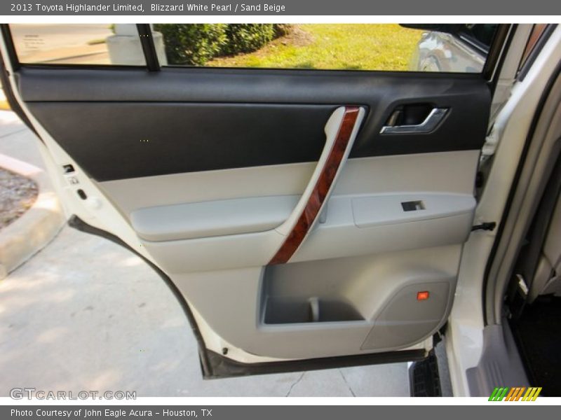 Blizzard White Pearl / Sand Beige 2013 Toyota Highlander Limited