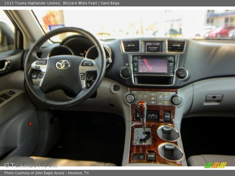 Blizzard White Pearl / Sand Beige 2013 Toyota Highlander Limited