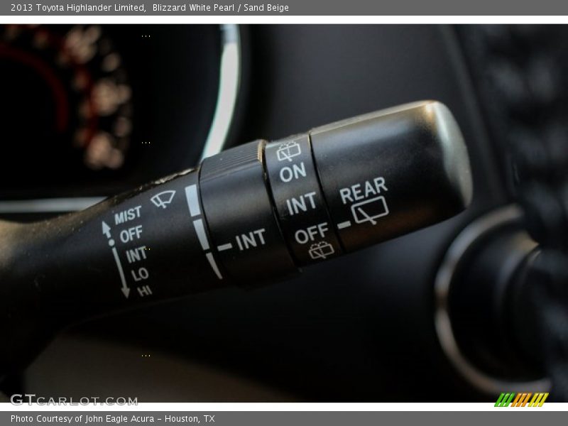 Blizzard White Pearl / Sand Beige 2013 Toyota Highlander Limited