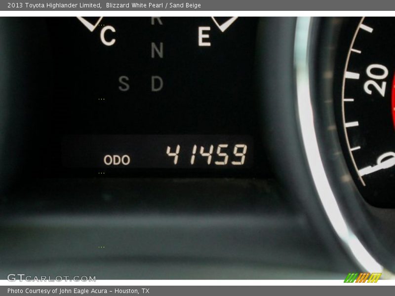 Blizzard White Pearl / Sand Beige 2013 Toyota Highlander Limited