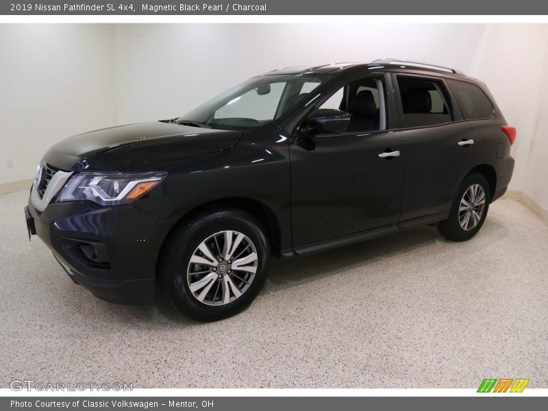 Magnetic Black Pearl / Charcoal 2019 Nissan Pathfinder SL 4x4