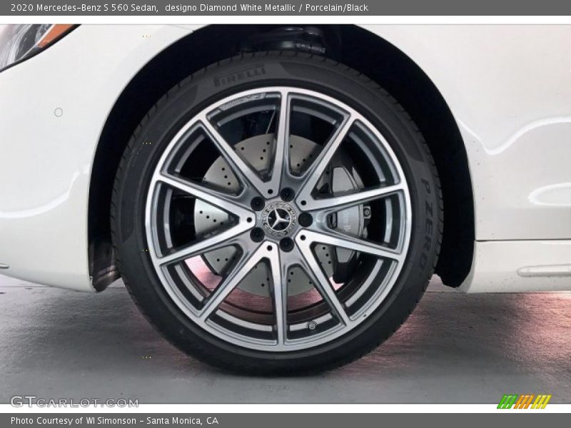 designo Diamond White Metallic / Porcelain/Black 2020 Mercedes-Benz S 560 Sedan