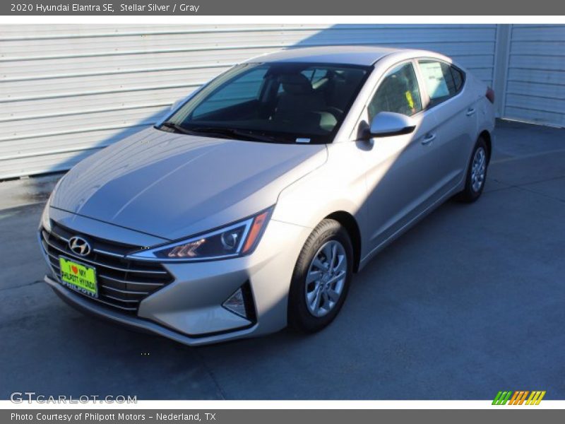 Stellar Silver / Gray 2020 Hyundai Elantra SE