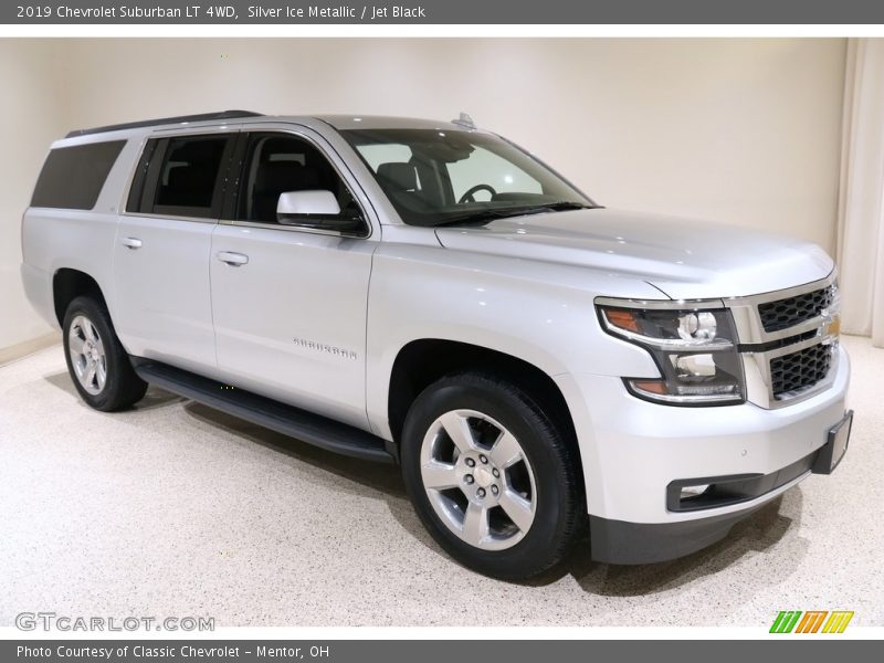 Silver Ice Metallic / Jet Black 2019 Chevrolet Suburban LT 4WD