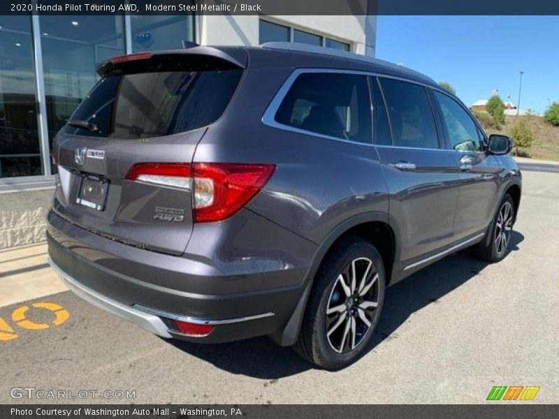 Modern Steel Metallic / Black 2020 Honda Pilot Touring AWD