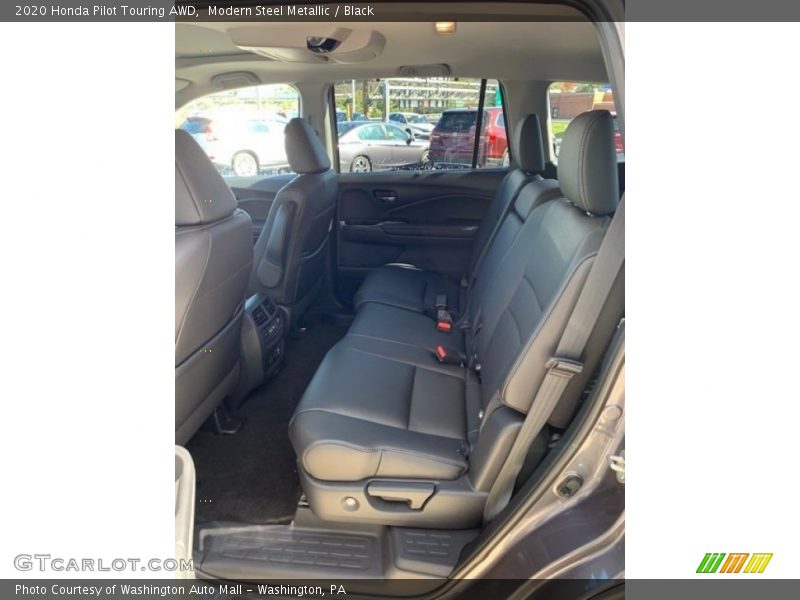 Modern Steel Metallic / Black 2020 Honda Pilot Touring AWD