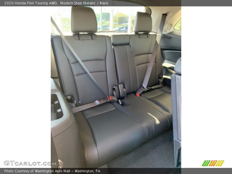 Modern Steel Metallic / Black 2020 Honda Pilot Touring AWD