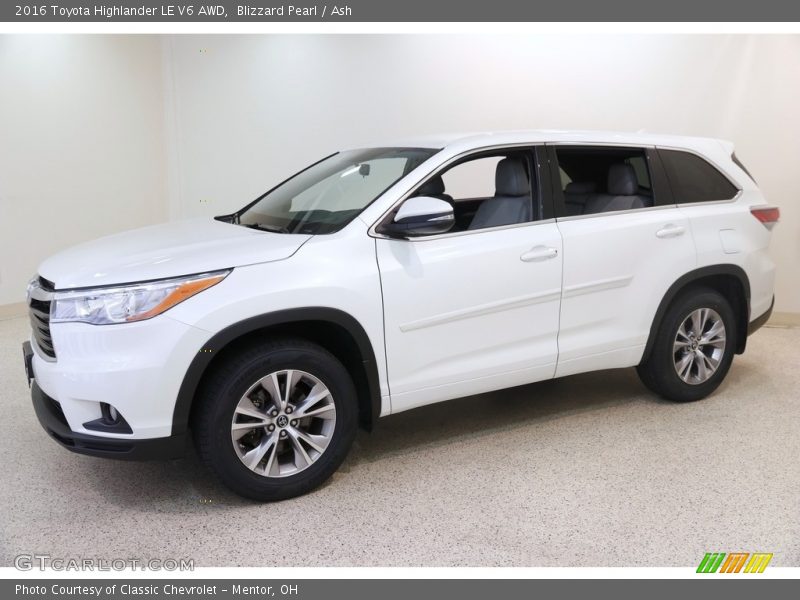 Blizzard Pearl / Ash 2016 Toyota Highlander LE V6 AWD