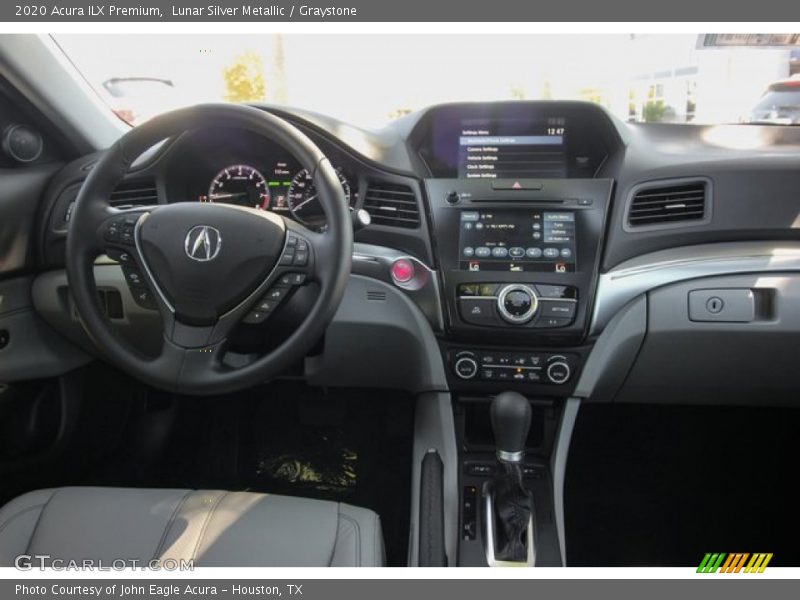 Dashboard of 2020 ILX Premium