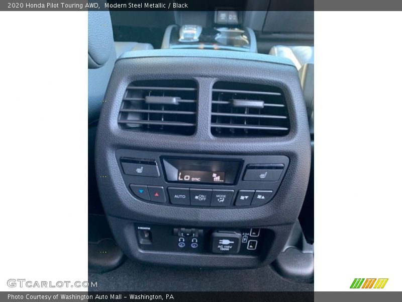 Modern Steel Metallic / Black 2020 Honda Pilot Touring AWD