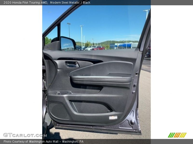 Modern Steel Metallic / Black 2020 Honda Pilot Touring AWD