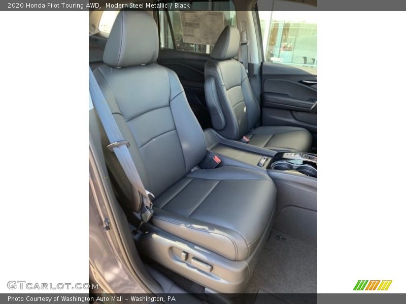 Modern Steel Metallic / Black 2020 Honda Pilot Touring AWD