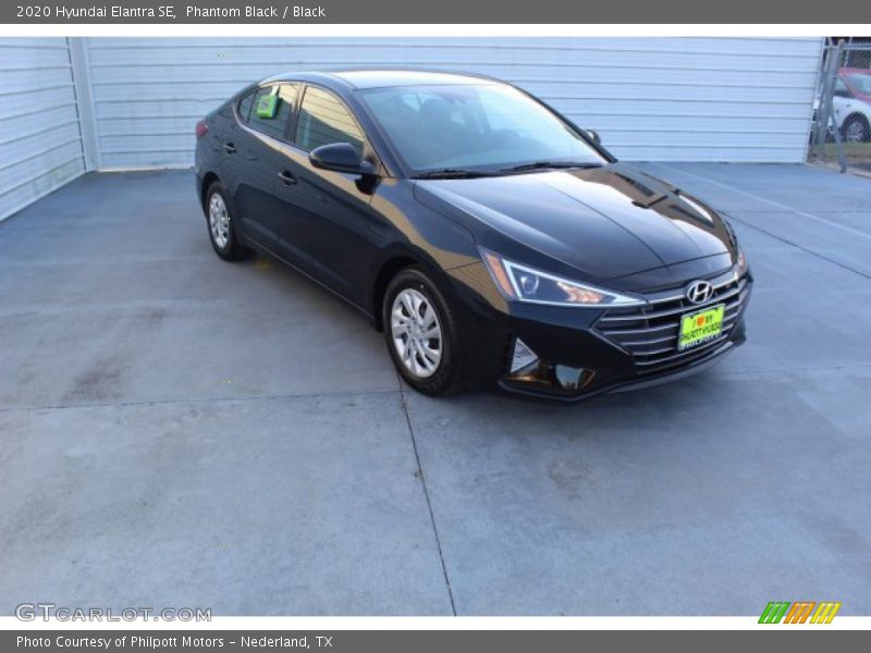 Phantom Black / Black 2020 Hyundai Elantra SE