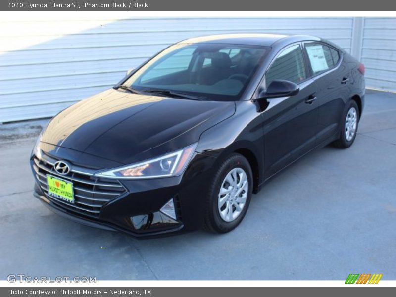 Phantom Black / Black 2020 Hyundai Elantra SE