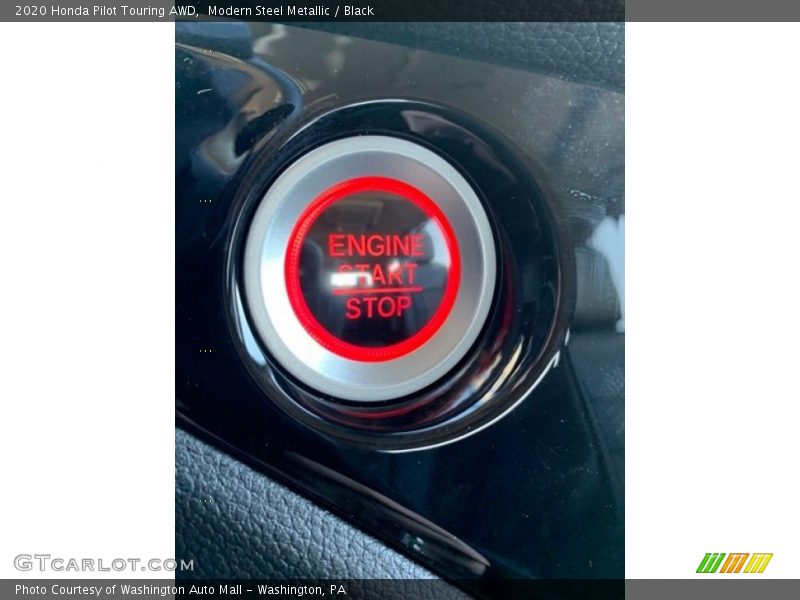 Modern Steel Metallic / Black 2020 Honda Pilot Touring AWD