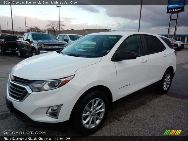 Summit White / Ash Gray 2020 Chevrolet Equinox LS