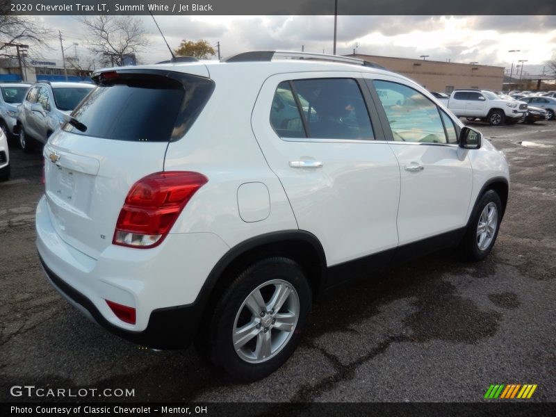 Summit White / Jet Black 2020 Chevrolet Trax LT