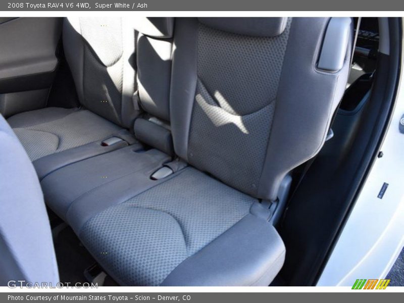 Super White / Ash 2008 Toyota RAV4 V6 4WD