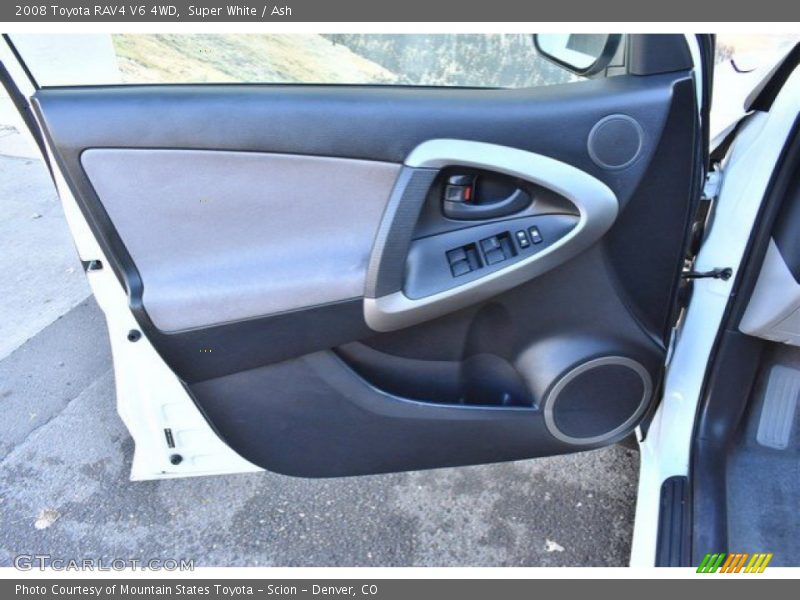 Super White / Ash 2008 Toyota RAV4 V6 4WD