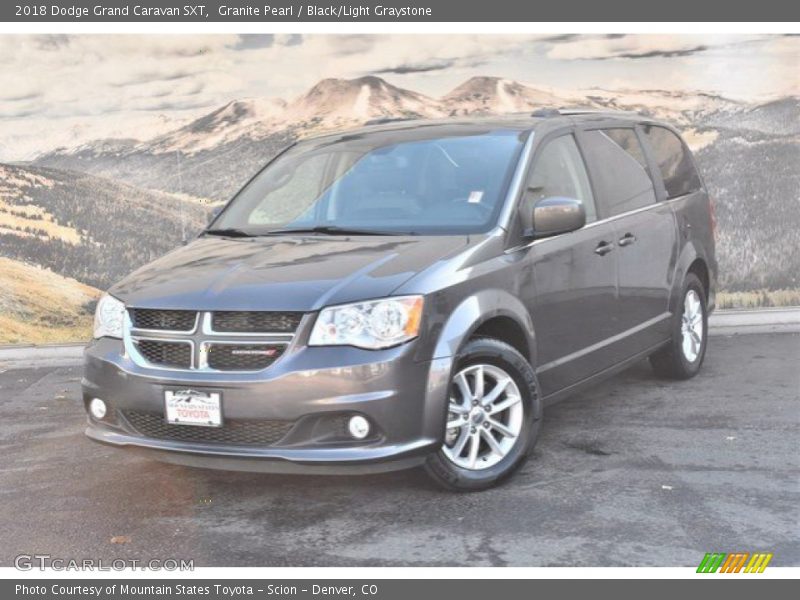 Granite Pearl / Black/Light Graystone 2018 Dodge Grand Caravan SXT