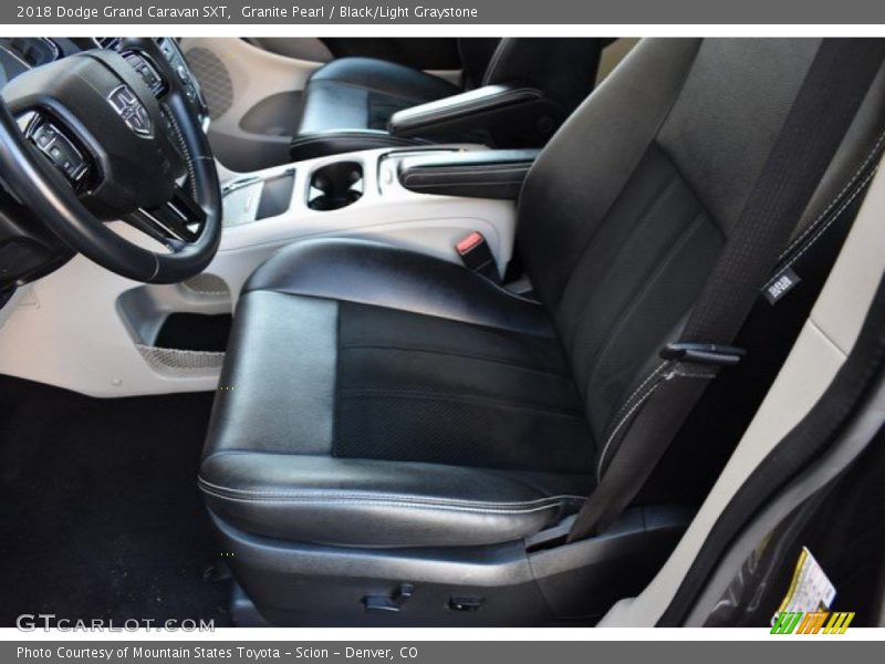 Granite Pearl / Black/Light Graystone 2018 Dodge Grand Caravan SXT