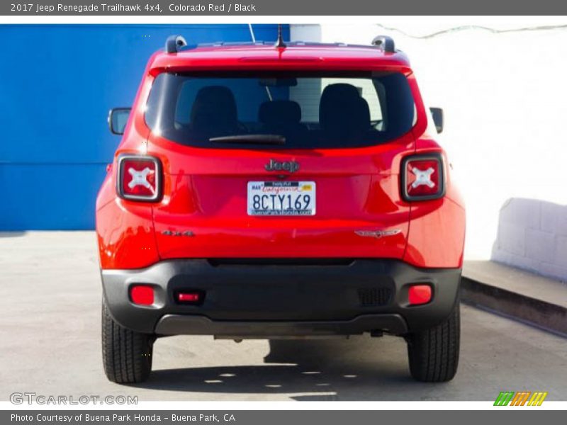 Colorado Red / Black 2017 Jeep Renegade Trailhawk 4x4