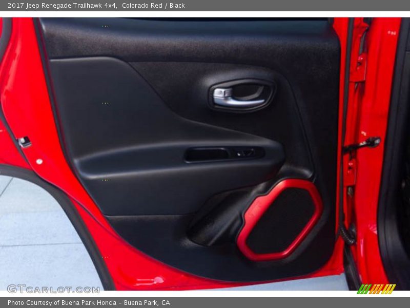 Colorado Red / Black 2017 Jeep Renegade Trailhawk 4x4