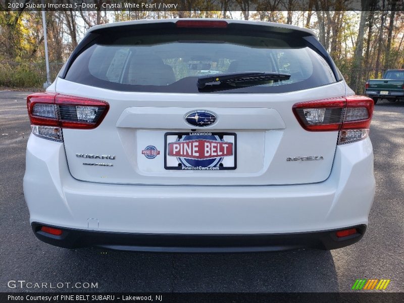 Crystal White Pearl / Ivory 2020 Subaru Impreza 5-Door
