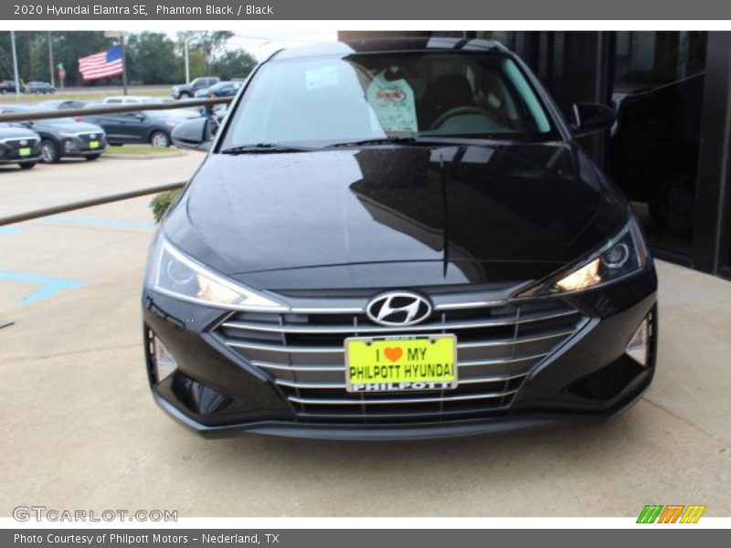 Phantom Black / Black 2020 Hyundai Elantra SE