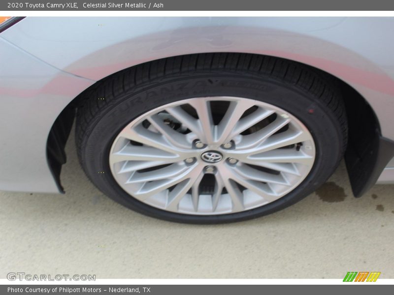 Celestial Silver Metallic / Ash 2020 Toyota Camry XLE