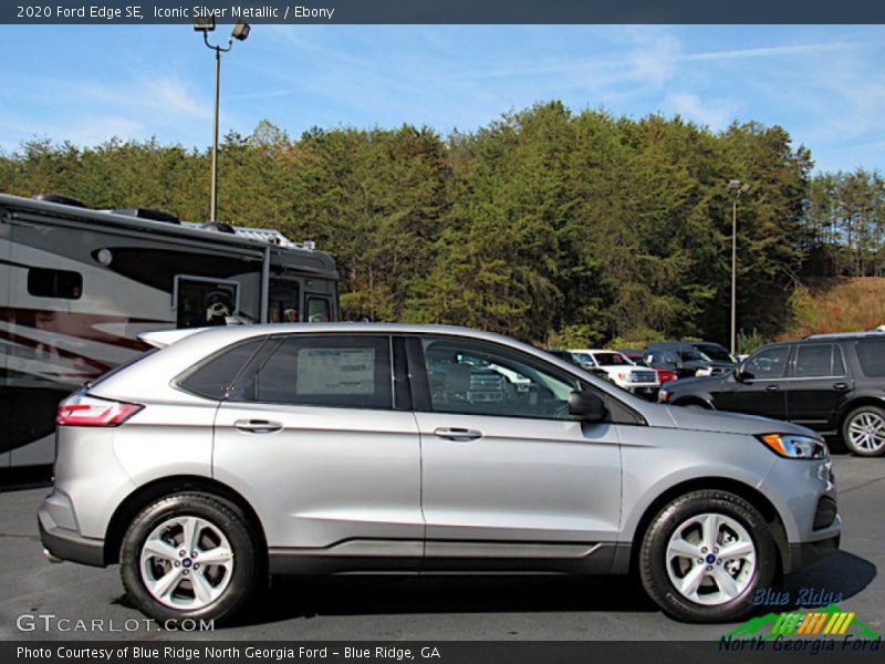 Iconic Silver Metallic / Ebony 2020 Ford Edge SE