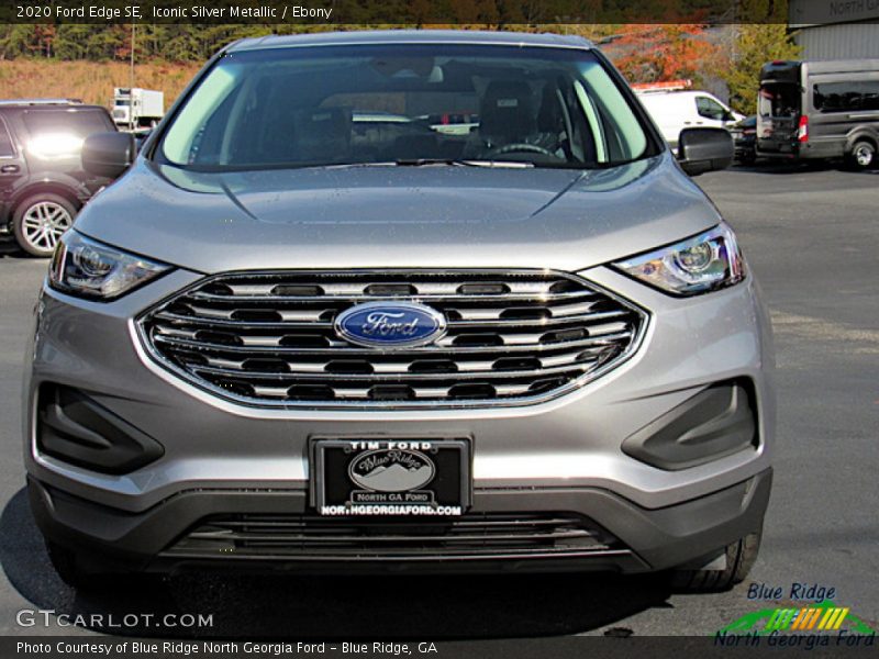 Iconic Silver Metallic / Ebony 2020 Ford Edge SE