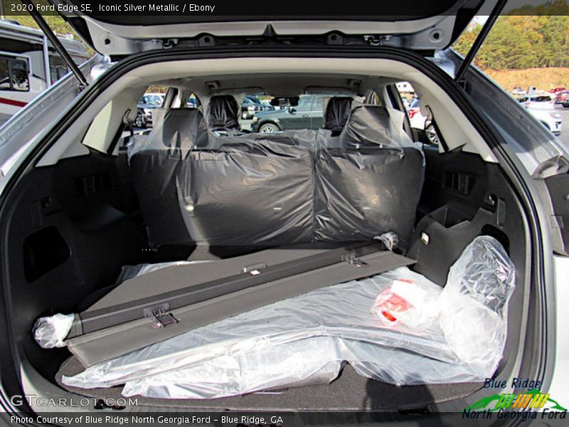 Iconic Silver Metallic / Ebony 2020 Ford Edge SE