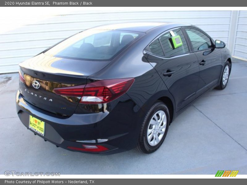 Phantom Black / Black 2020 Hyundai Elantra SE