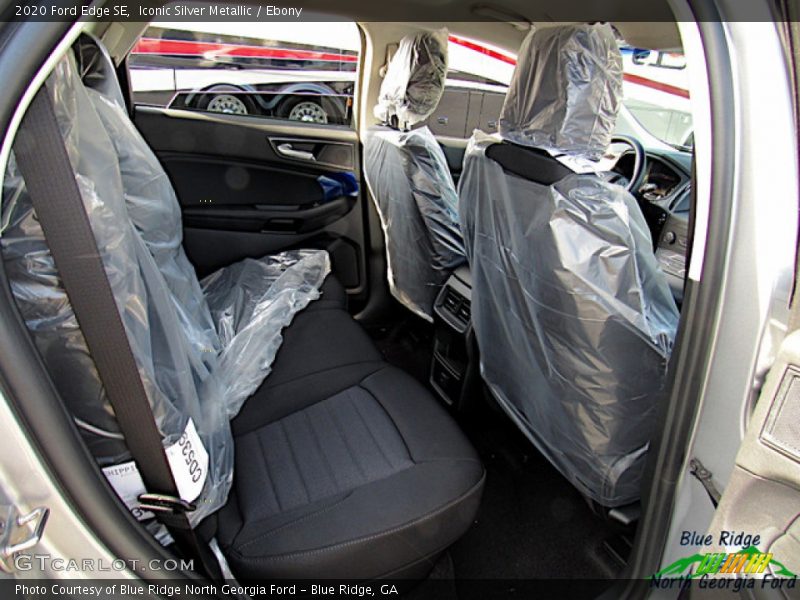 Iconic Silver Metallic / Ebony 2020 Ford Edge SE
